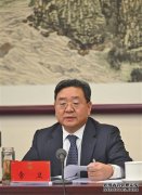突出冬奥、首钢等特色推进“两区”建设